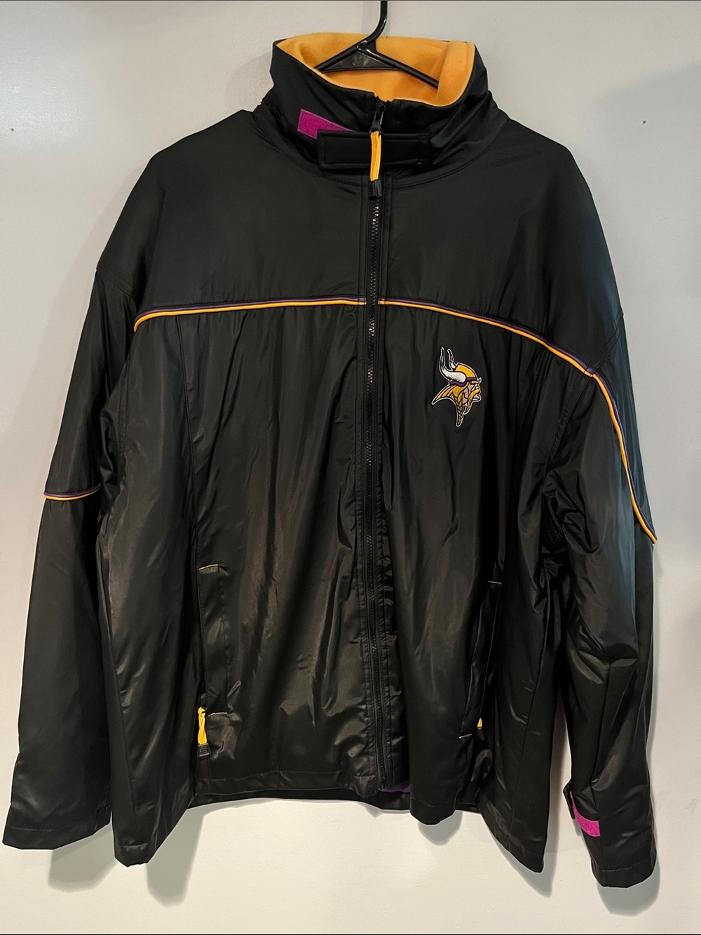 Nike Minnesota Vikings Black & Gold Windbreaker Jacket